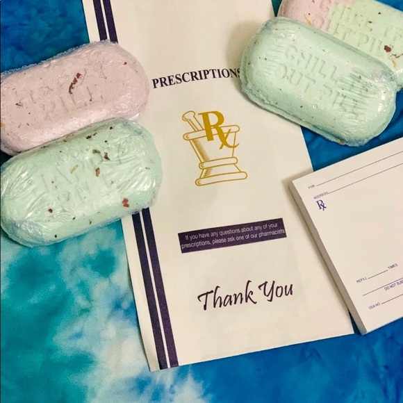 Pill Bath bombs 💊 - Picture 6 of 9